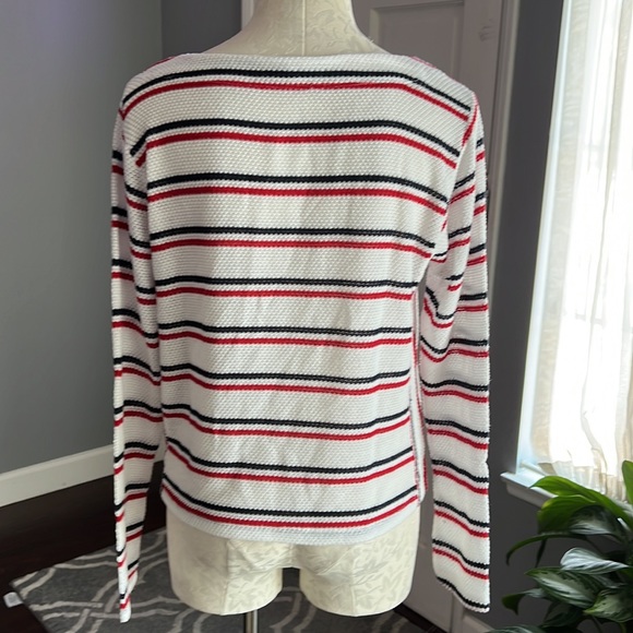Socialite Stripe Knit Top - Picture 5 of 8